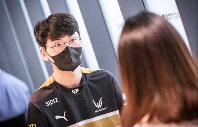 门将和后卫 门将和后卫