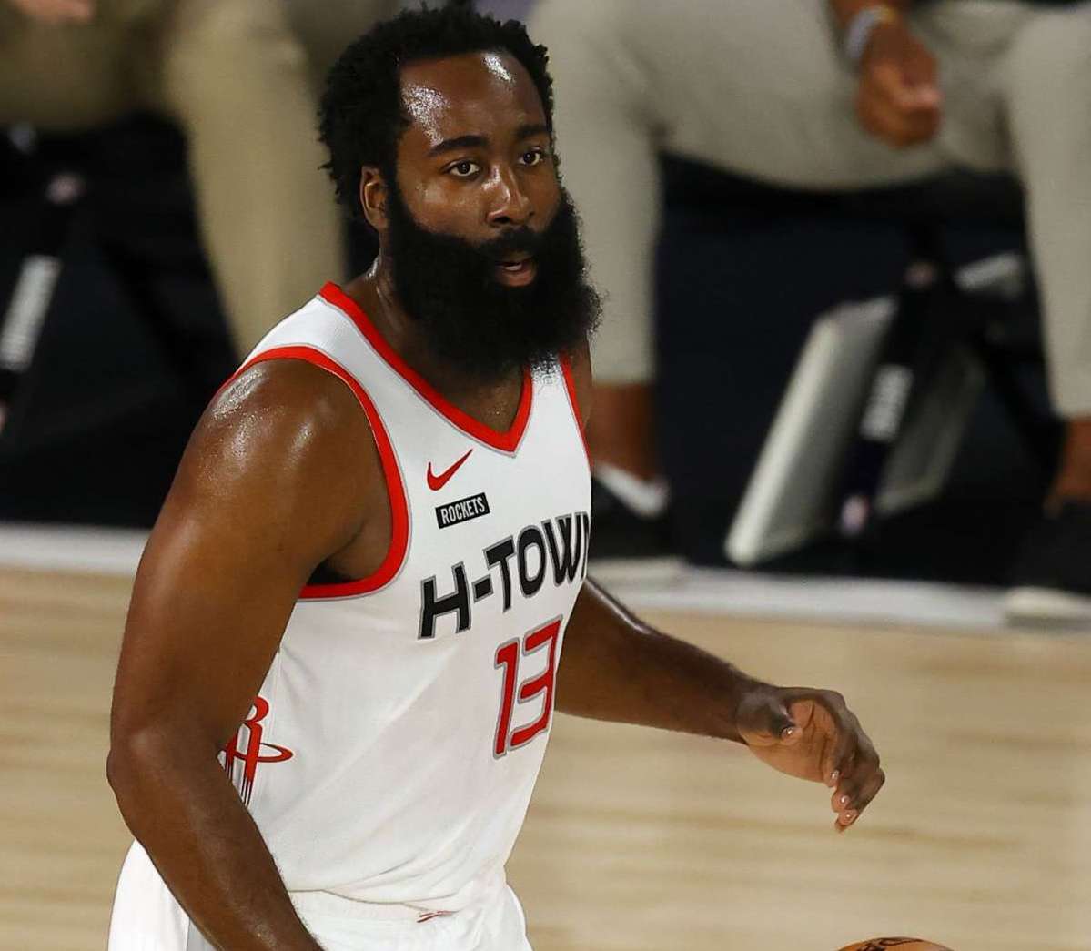 与赫罗纳的 与赫罗纳的